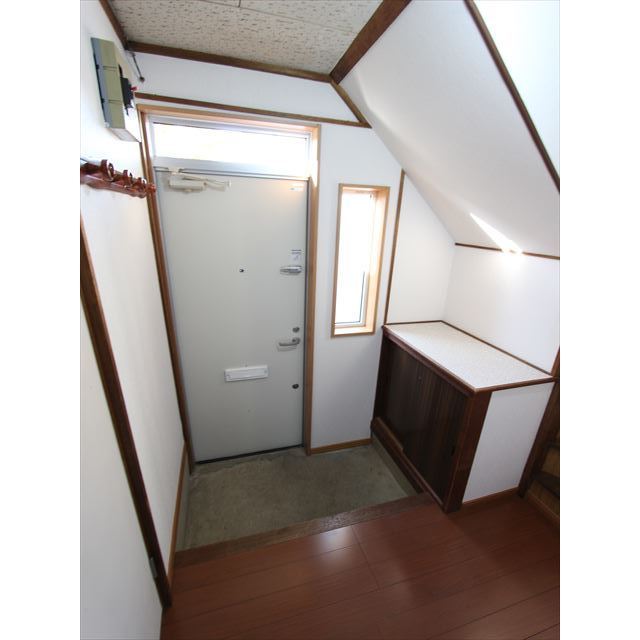 北海道北見市とん田東町541番地73 玄関