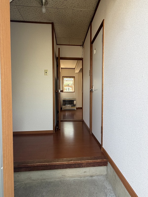 北海道北見市とん田東町541番地73 玄関