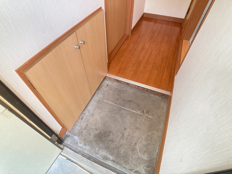 コーポ緑ヶ丘 玄関