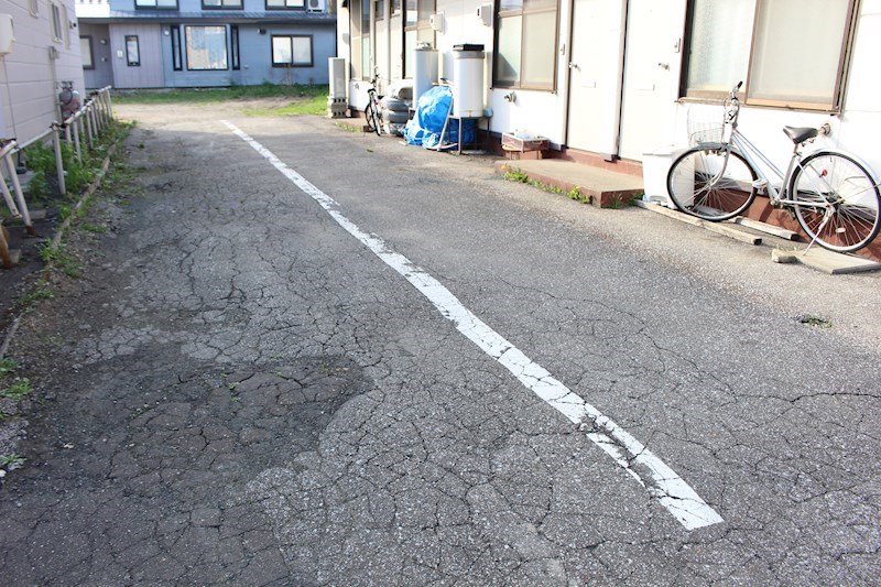 コーポひろか 駐車場