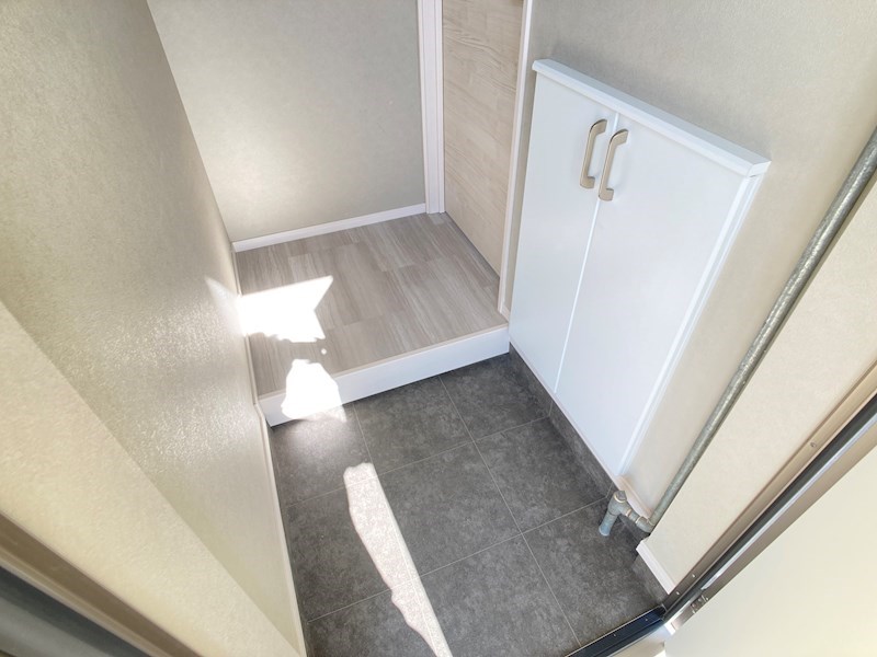 第36日研ハイツ 玄関