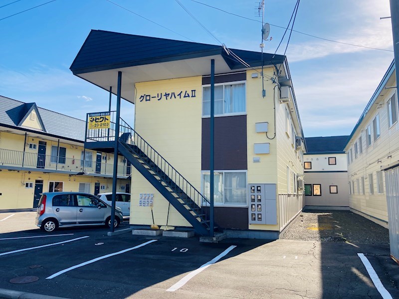 グローリヤハイムⅡ 外観