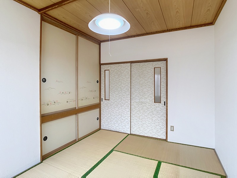 第１三輪コーポ ベッドルーム