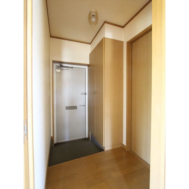グローリハイツ北進 玄関