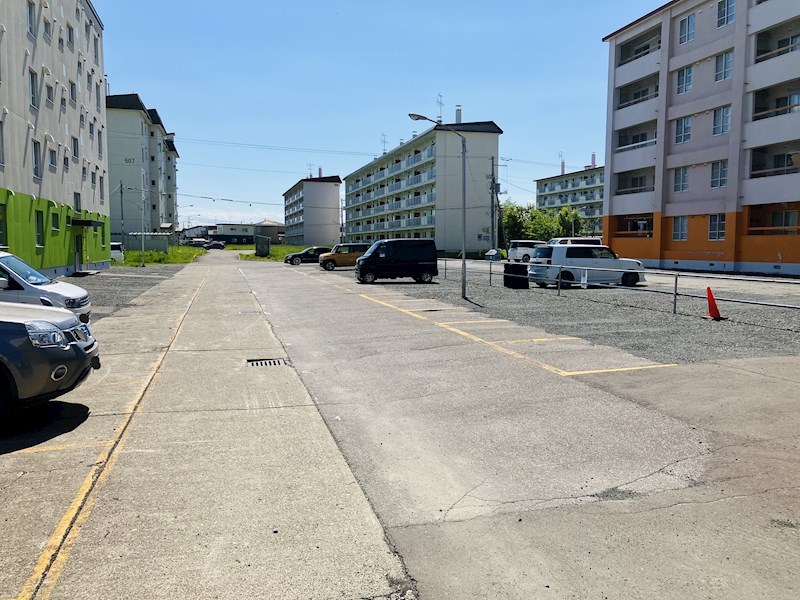 クラージュ春光Ⅲ 駐車場