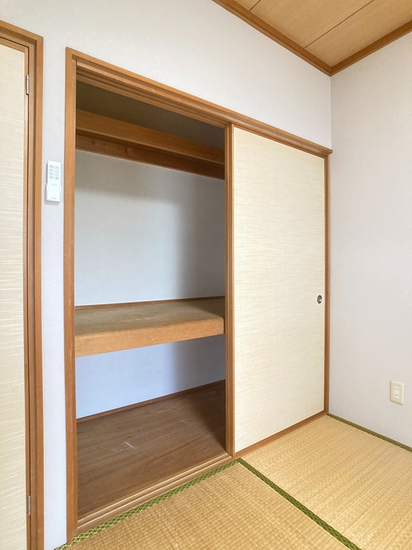 ｅメゾネット 収納