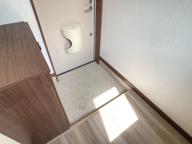 コーポワコ 玄関