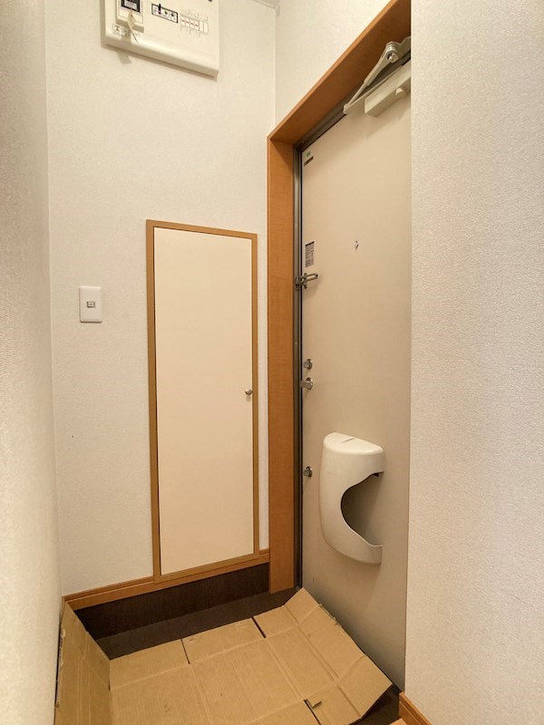 ナカシン中央ビル 玄関