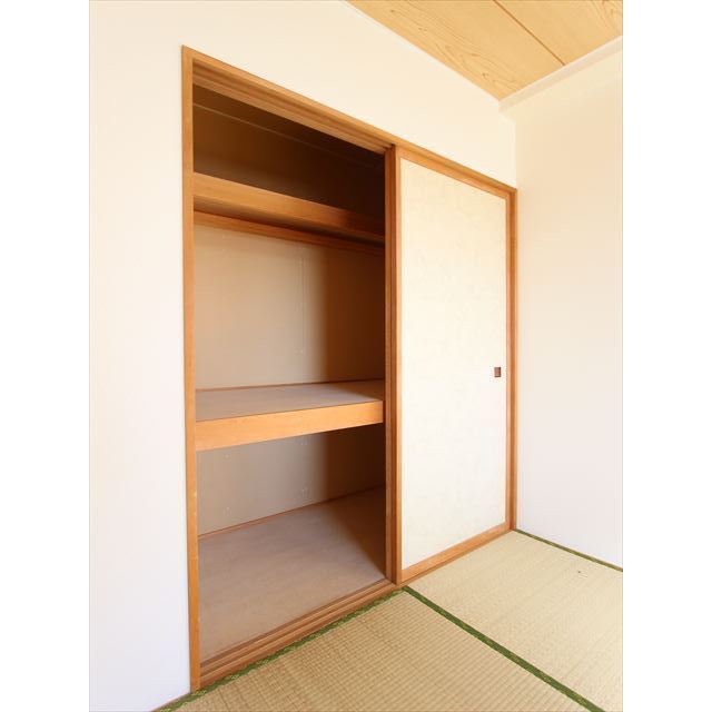 北成ビル 収納