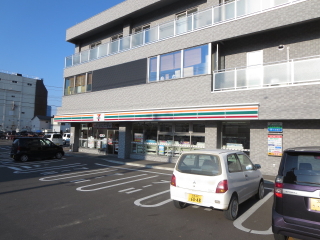 エターナルアイランドパレス コンビニ