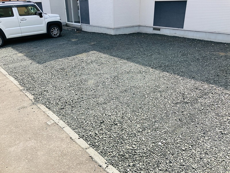 パール‘06 駐車場