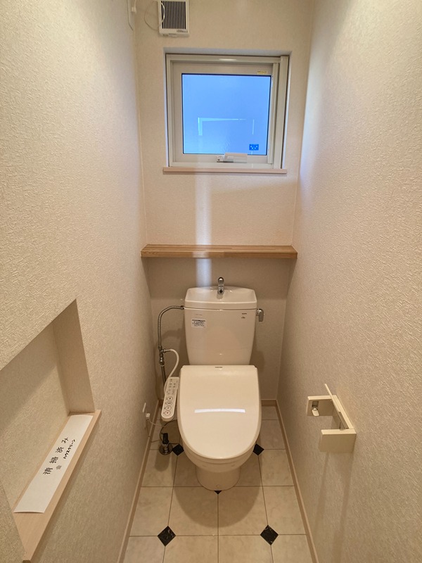 アクアリオ トイレ