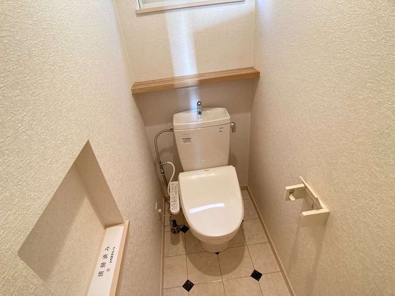 アクアリオ トイレ