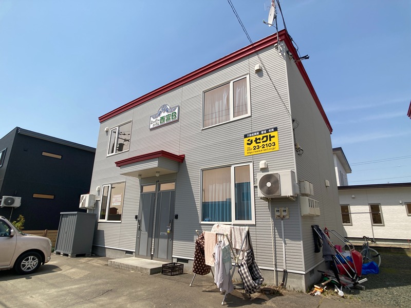スーパーハイム西富B 外観