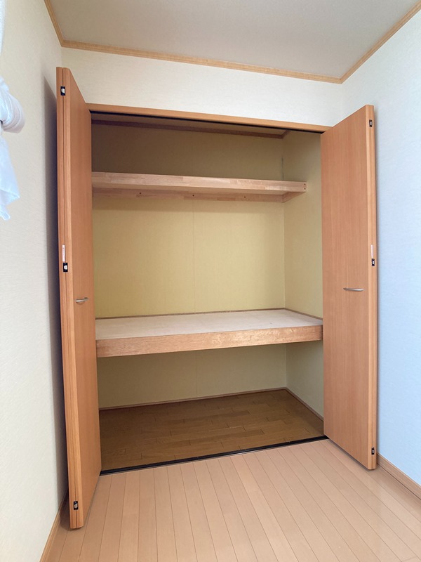 スーパーハイム西富Ｂ 収納