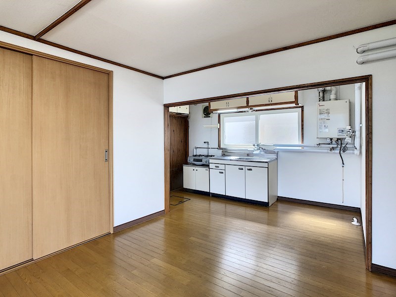 北海道北見市末広町168-10 リビング