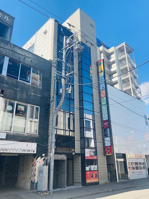 オアシスビル 外観