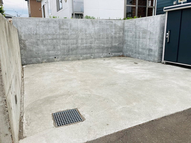 北海道北見市美山町西５丁目47番地16 駐車場