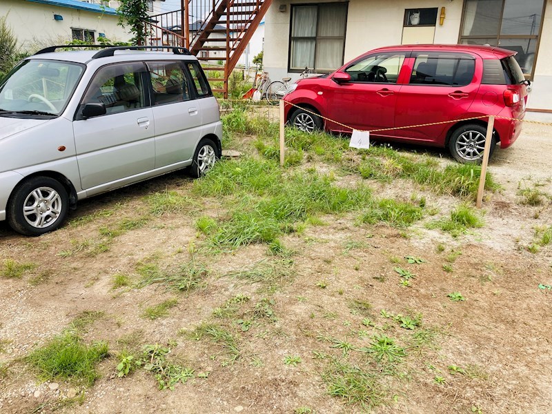 コーポ加納 駐車場