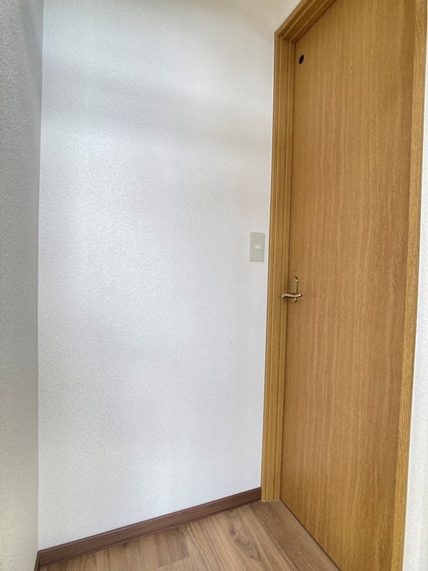 第36日研ハイツ 玄関