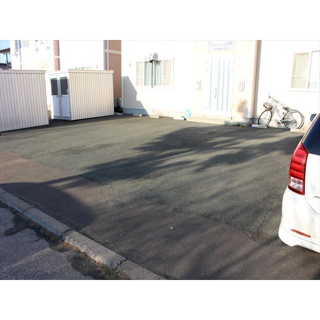 エクセシオールⅡ 駐車場
