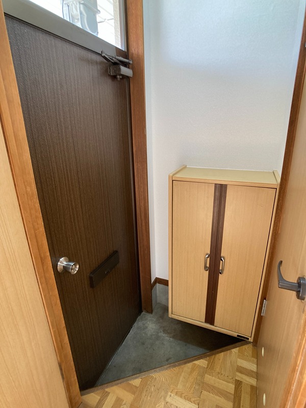 本町コーポ 玄関