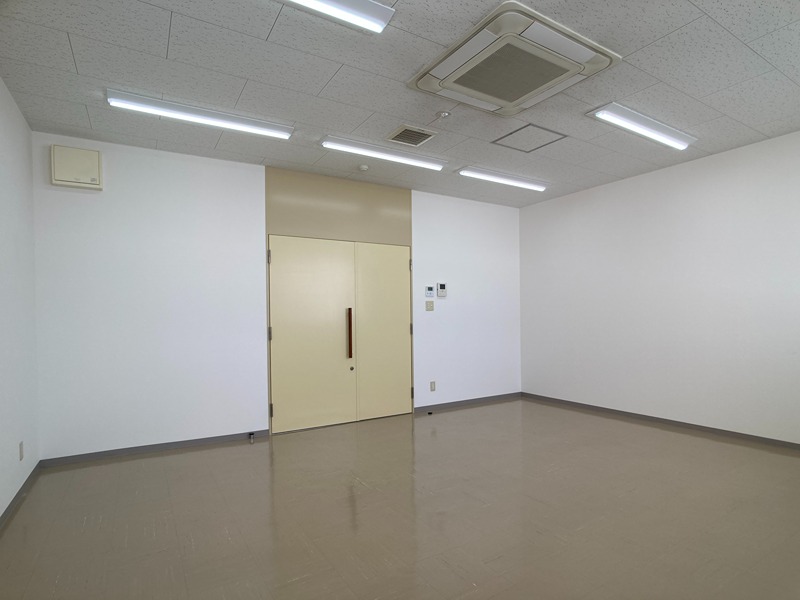 あいおいビル ベッドルーム