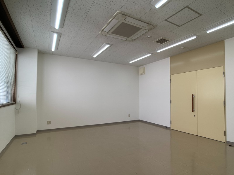 あいおいビル ベッドルーム
