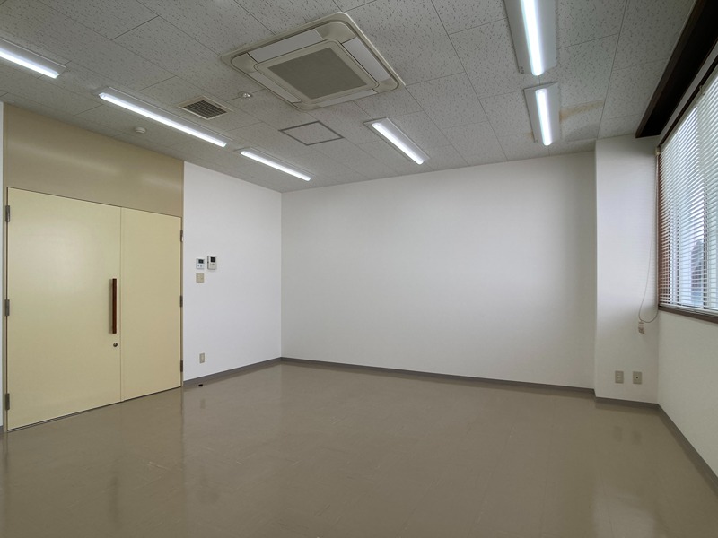 あいおいビル ベッドルーム