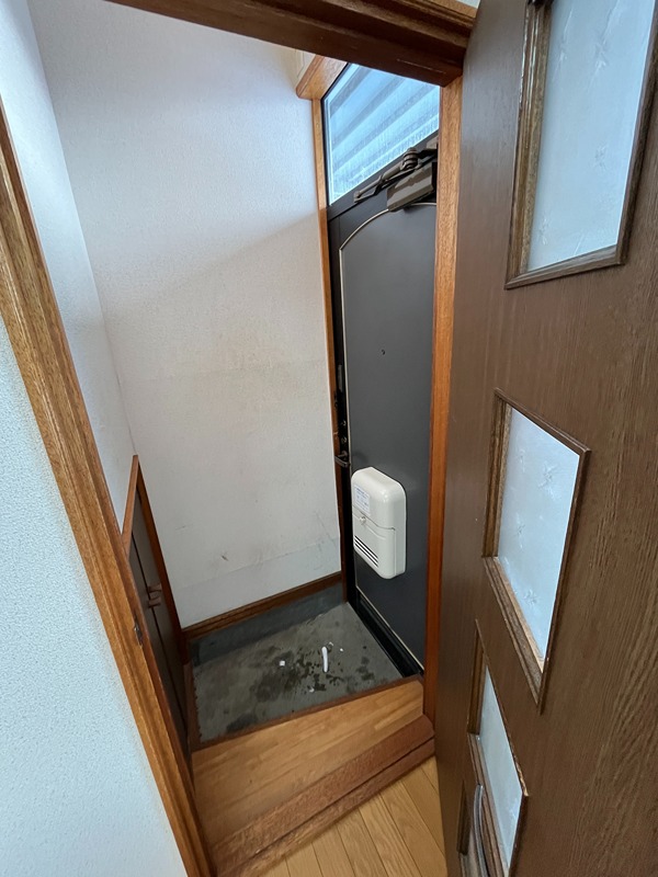 コーポわたなべ 玄関