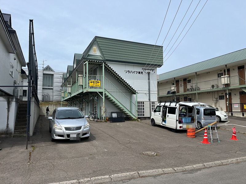 リラハイツ潮見 駐車場