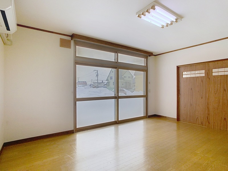 北海道北見市錦町180番地54 リビング