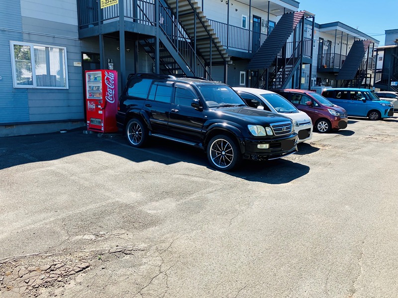 アプリコットあおばA 駐車場