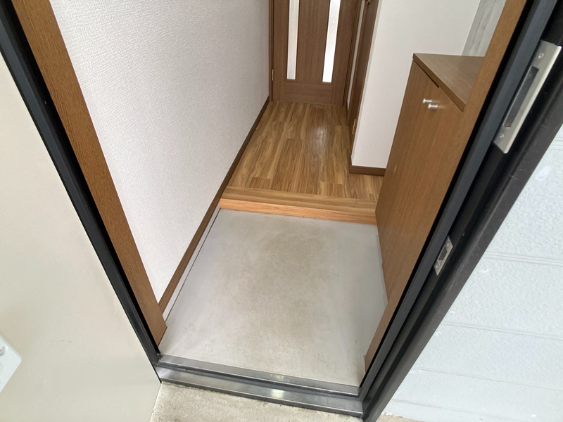 アプリコットあおばA 玄関