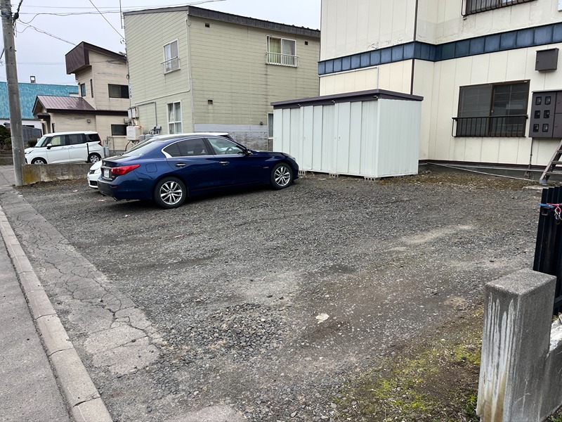 オホーツクマンション 駐車場