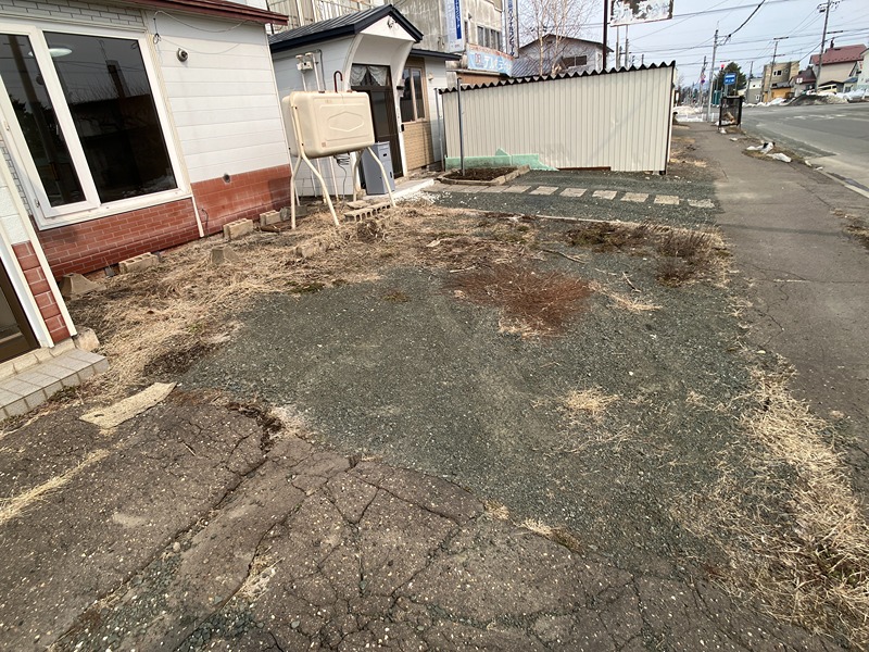 寿町３丁目貸家 駐車場