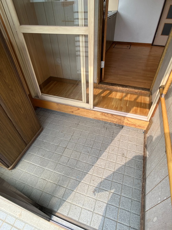 寿町３丁目貸家 玄関