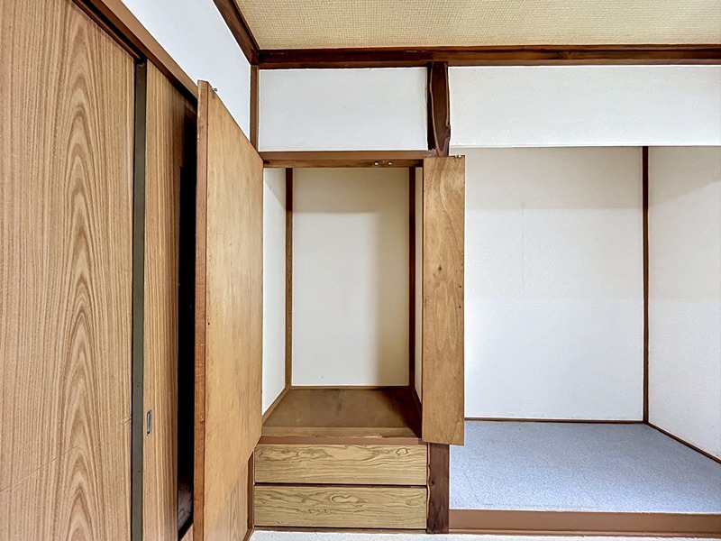 北海道網走市台町３丁目2番18号 収納