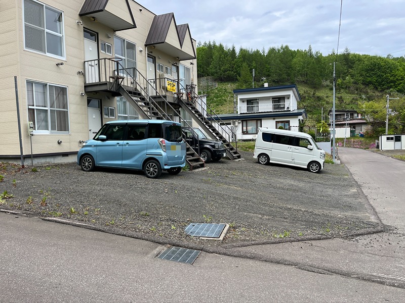 錦町ホワイトハイツ 駐車場