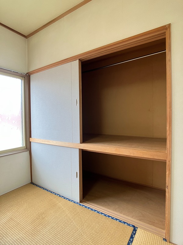 葵ハイツ 収納