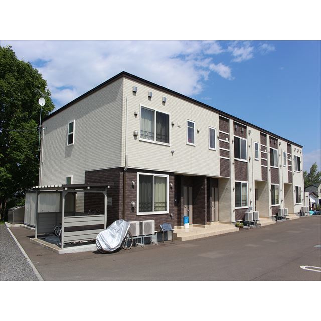 クレストール 外観