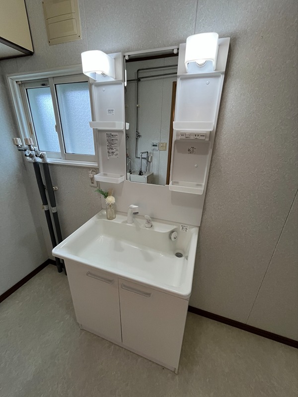 北海道網走市駒場南７丁目13番8号 洗面所