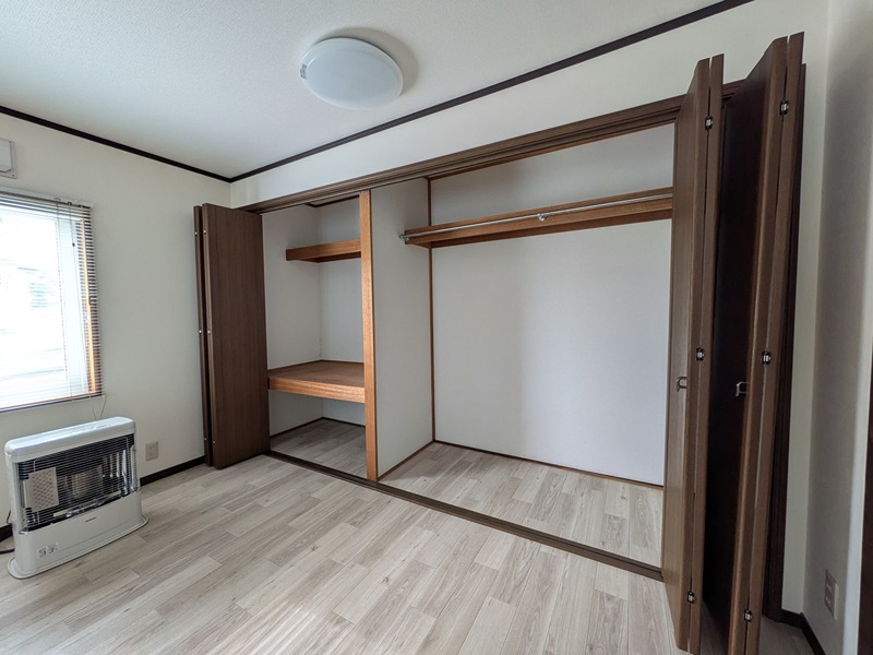 北海道網走郡美幌町東町２丁目102番地9 収納