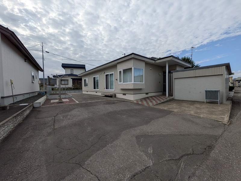 北海道網走郡美幌町東町２丁目102番地9 駐車場