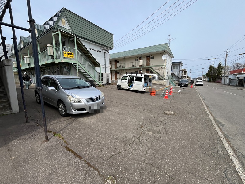 リラハイツ潮見 駐車場