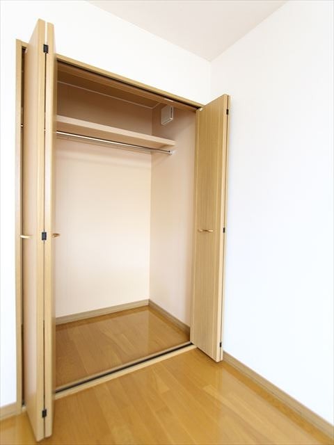 ファミール三輪　A棟 収納