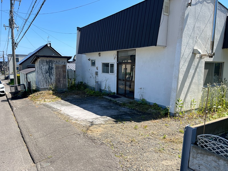 北海道網走市駒場南２丁目3-14 駐車場