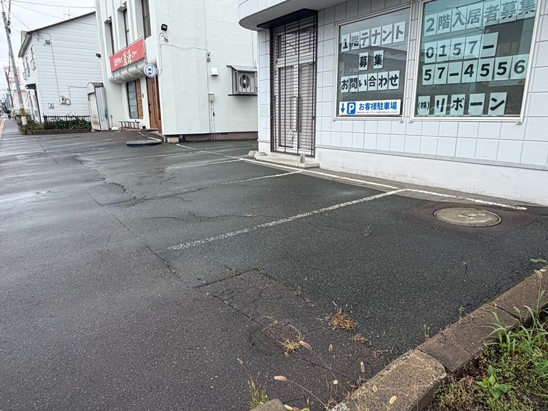 STELLAR NAGAI BLD 駐車場