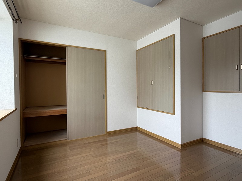 STELLAR NAGAI BLD ベッドルーム