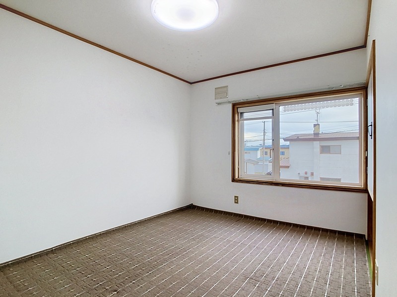北海道北見市桂町４丁目215番地10 ベッドルーム